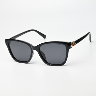 Очки женские солнцезащитные More Jane Polarized PM8535 C1