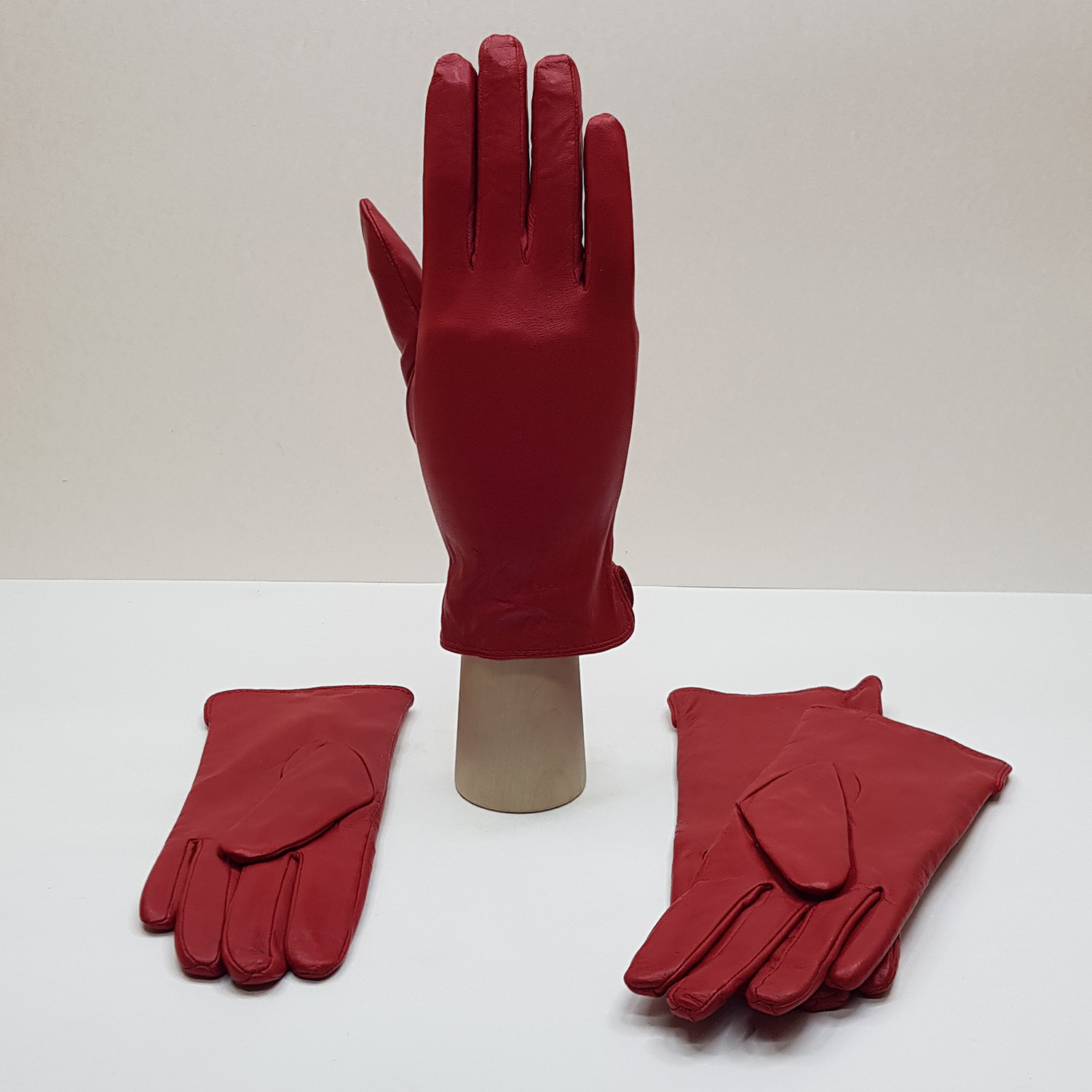 Перчатки женские кожаные красные (Упаковка 5 шт.)