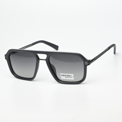 Очки мужские солнцезащитные Matrix Polarized MT8935 B128-P195