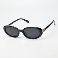 Очки женские солнцезащитные More Jane Polarized PM8531